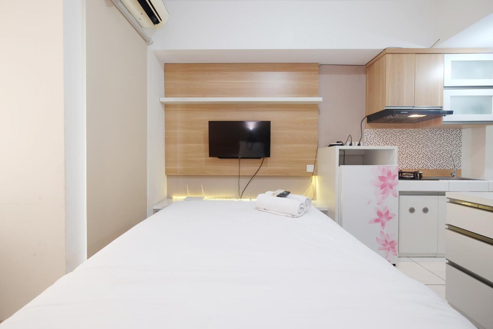Apartemen Modern With Great View At Springlake Summarecon By Travelio Bekasi